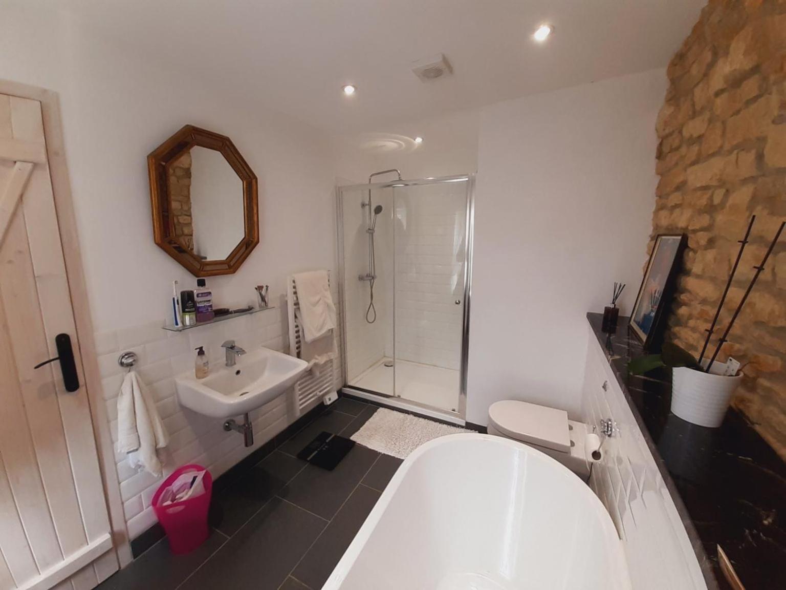 Saint-Pierre-la-Noue Les Geais Bed & Breakfast 部屋 写真
